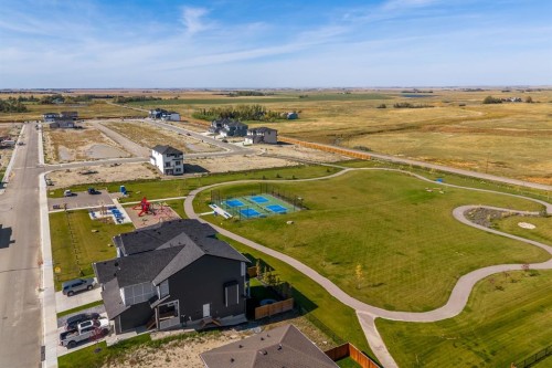150 Lakewood Crescent, Strathmore, AB 