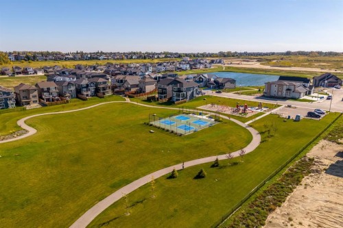 150 Lakewood Crescent, Strathmore, AB 