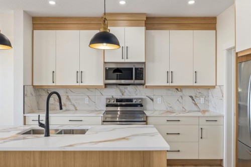 150 Lakewood Crescent, Strathmore, AB 
