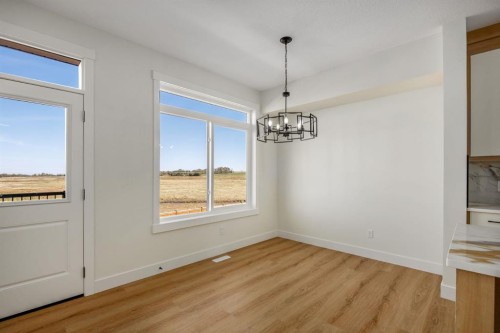150 Lakewood Crescent, Strathmore, AB 