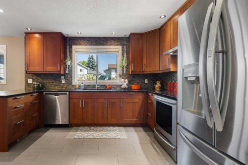 204 Rundleridge Drive Ne, Calgary, AB 