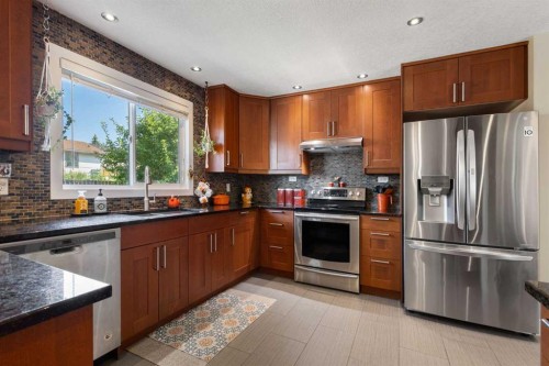 204 Rundleridge Drive Ne, Calgary, AB 
