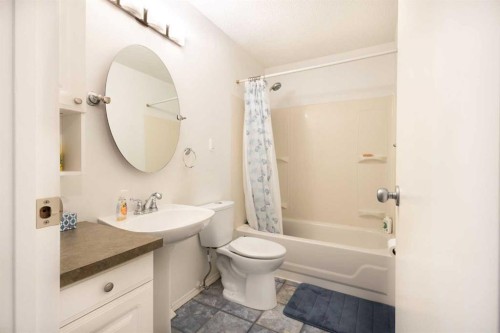 204 Rundleridge Drive Ne, Calgary, AB 