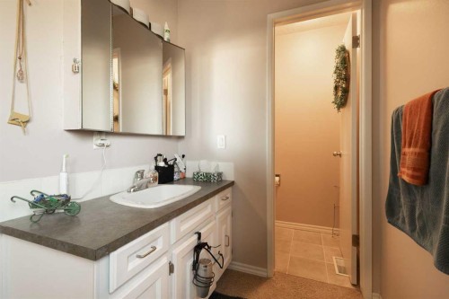 204 Rundleridge Drive Ne, Calgary, AB 