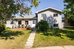 204 Rundleridge Drive NE Calgary, AB T1Y 2K4