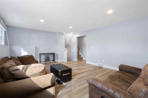 204 Rundleridge Drive Ne, Calgary, AB 