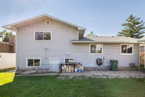 204 Rundleridge Drive Ne, Calgary, AB 