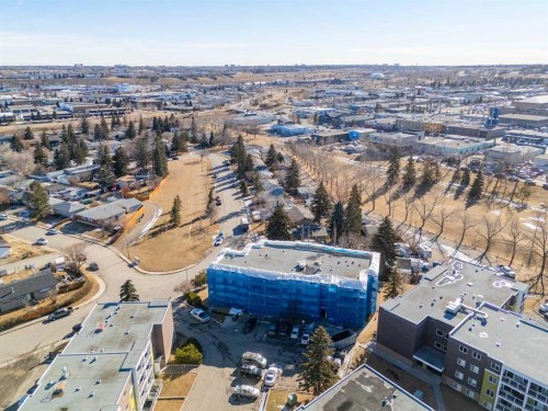 403-4455C Greenview Drive Ne, Calgary, AB 