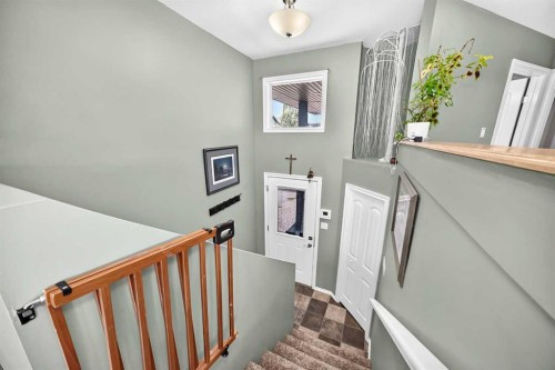 167 Mount Sundance Crescent, Lethbridge, AB 