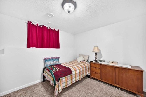 167 Mount Sundance Crescent, Lethbridge, AB 