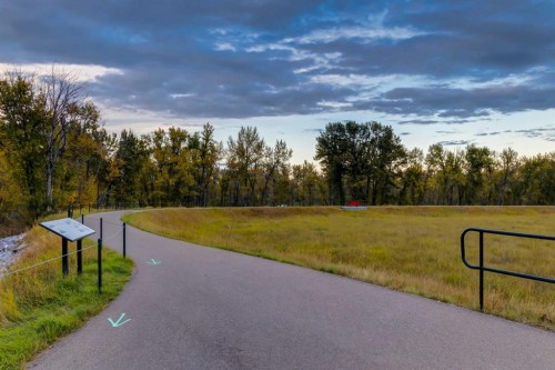 941 Macleod Trail Sw, High River, AB 