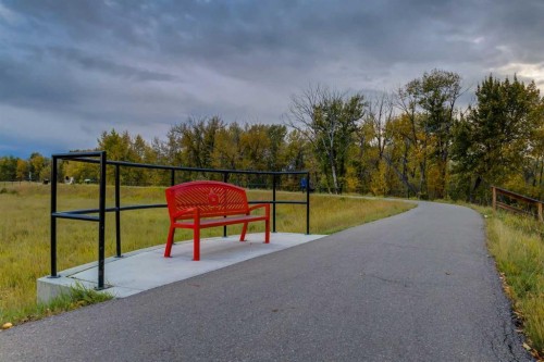 941 Macleod Trail Sw, High River, AB 
