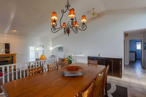 11 Maple Place, Crossfield, AB 