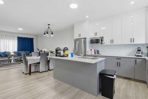 107 Corner Meadows Square Ne, Calgary, AB 