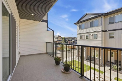 107 Corner Meadows Square Ne, Calgary, AB 