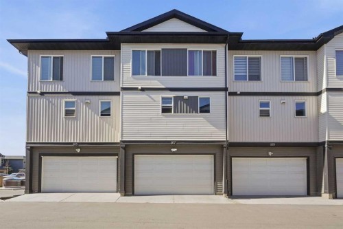107 Corner Meadows Square Ne, Calgary, AB 