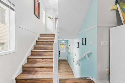 66 Kingsland Villas Sw, Calgary, AB 