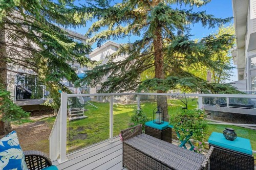 66 Kingsland Villas Sw, Calgary, AB 