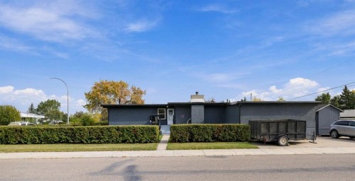 5141 43 Street, Olds, AB 