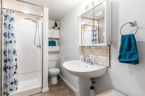 5141 43 Street, Olds, AB 