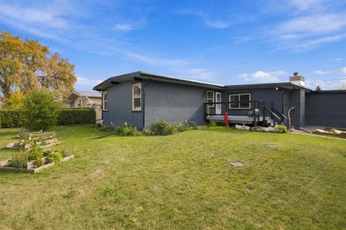 5141 43 Street, Olds, AB 