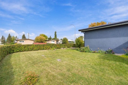 5141 43 Street, Olds, AB 