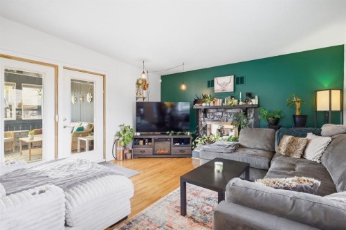 5141 43 Street, Olds, AB 