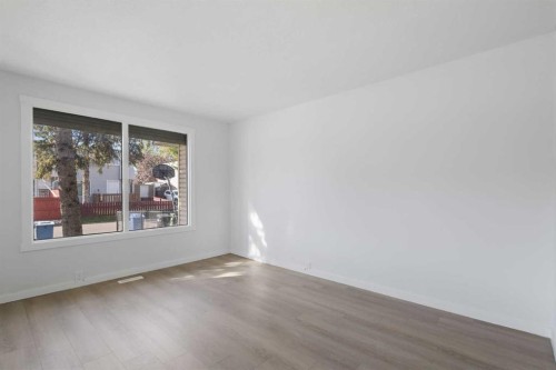 52 Doverdale Mews Se, Calgary, AB 