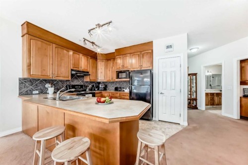 261-3000 Marda Link Sw, Calgary, AB 