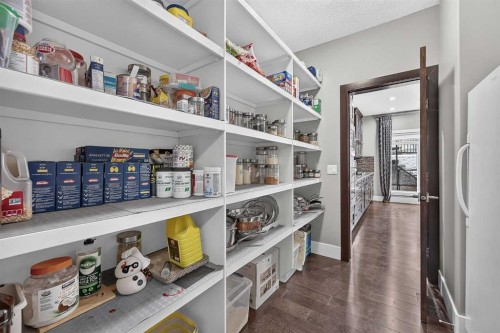 36 Rockyvale Green Nw, Calgary, AB 