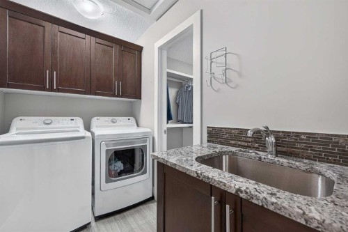 36 Rockyvale Green Nw, Calgary, AB 