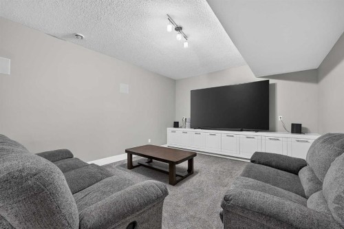 36 Rockyvale Green Nw, Calgary, AB 
