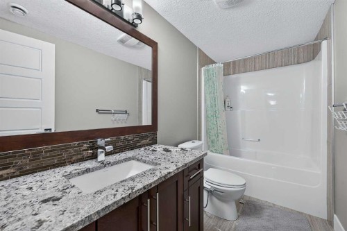 36 Rockyvale Green Nw, Calgary, AB 