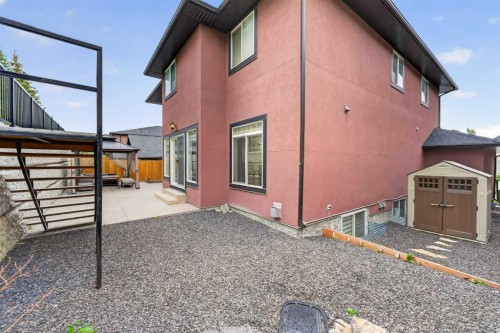 36 Rockyvale Green Nw, Calgary, AB 