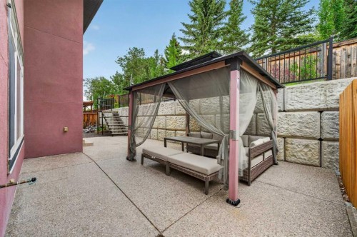 36 Rockyvale Green Nw, Calgary, AB 