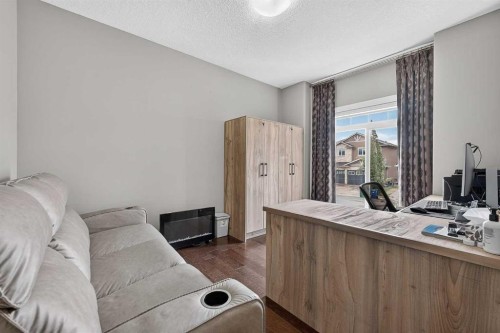 36 Rockyvale Green Nw, Calgary, AB 