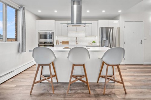 814-340 14 Avenue SW Calgary, AB T2R 1H4