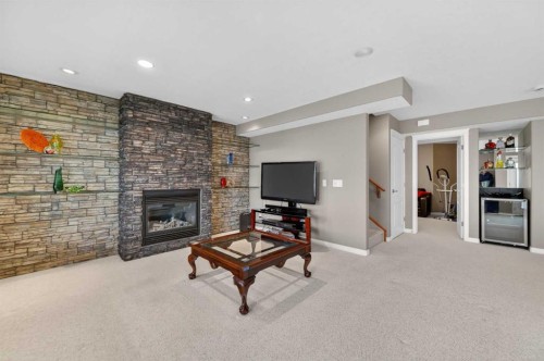 35 Rockyledge Rise Nw, Calgary, AB 