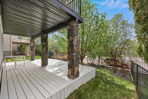 35 Rockyledge Rise Nw, Calgary, AB 