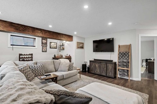 620 Pioneer Drive, Irricana, AB 