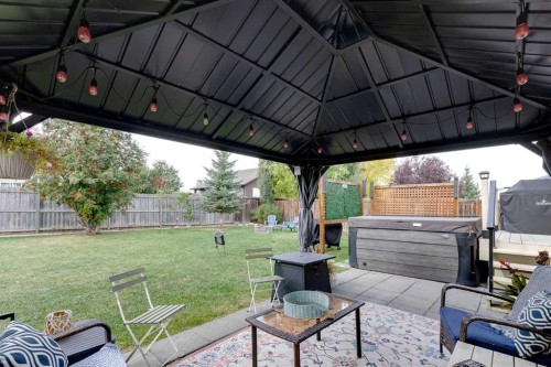 620 Pioneer Drive, Irricana, AB 