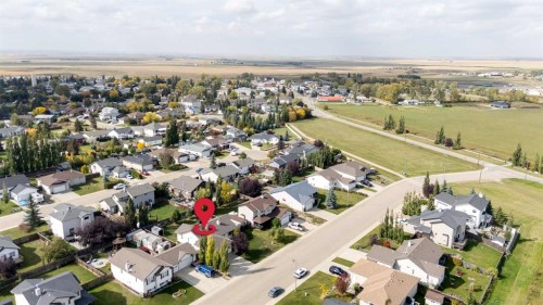 620 Pioneer Drive, Irricana, AB 