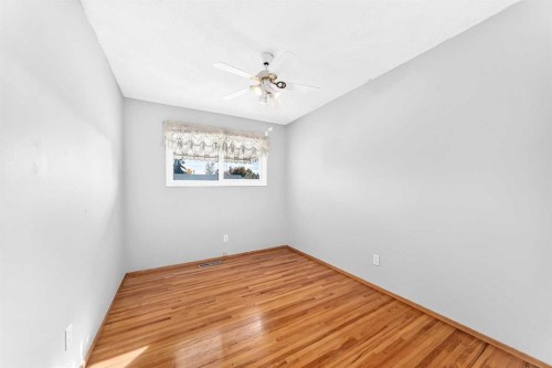 165 Marbrooke Circle Ne, Calgary, AB 