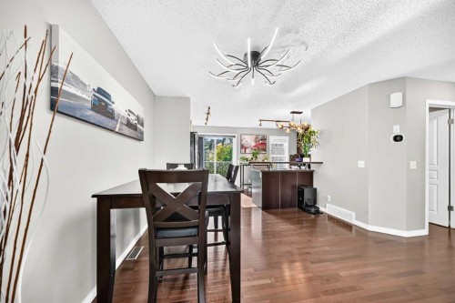 89 New Brighton Common Se, Calgary, AB 