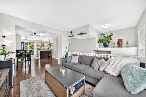 89 New Brighton Common Se, Calgary, AB 