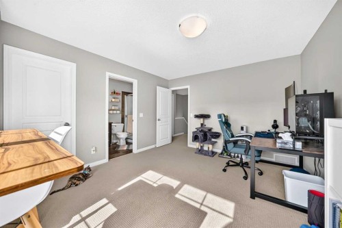 89 New Brighton Common Se, Calgary, AB 