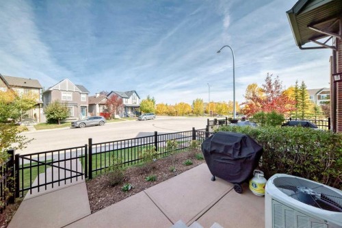 89 New Brighton Common Se, Calgary, AB 