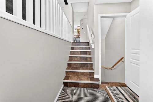 89 New Brighton Common Se, Calgary, AB 