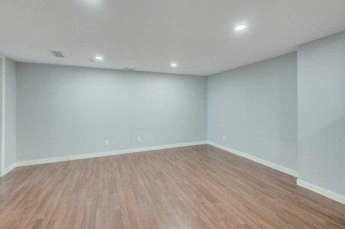 8034 24 Street Se, Calgary, AB 