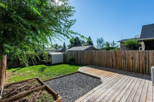 8034 24 Street Se, Calgary, AB 